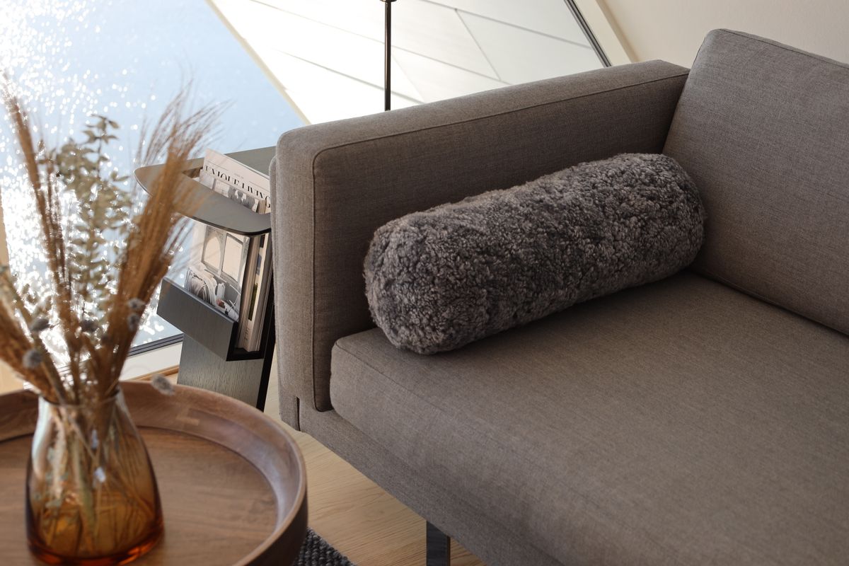 Schaffellkissen | Kurzhaar | 22x58 cm  Schwarz