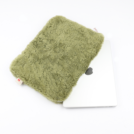 Laptop Sleeve | Curly Lammfell | 36x28 cm