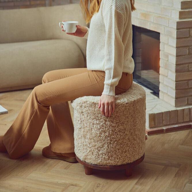 Simon Pouf | Kurzhaar | Neuseeland | D46x52 cm Anthrazit