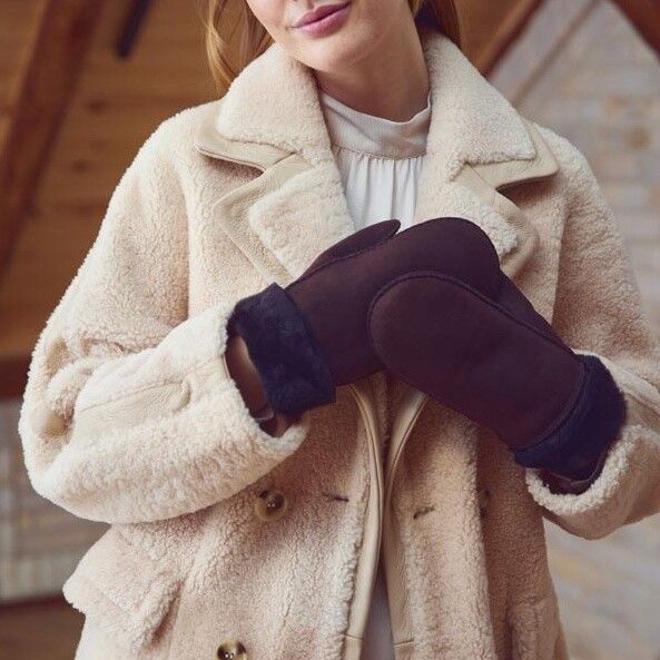 Lammfell Handschuhe Premium | Neuseeland | Damenfäustlinge Modeaccessoire | Sheepskinhouse.ch