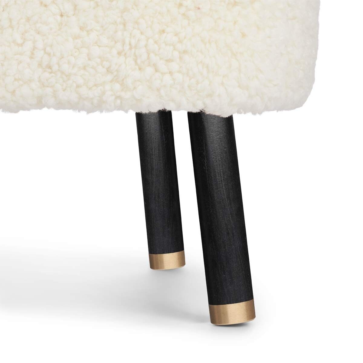 Emil Loungesessel | Premium Lammfell | Kurzhaar Weiß