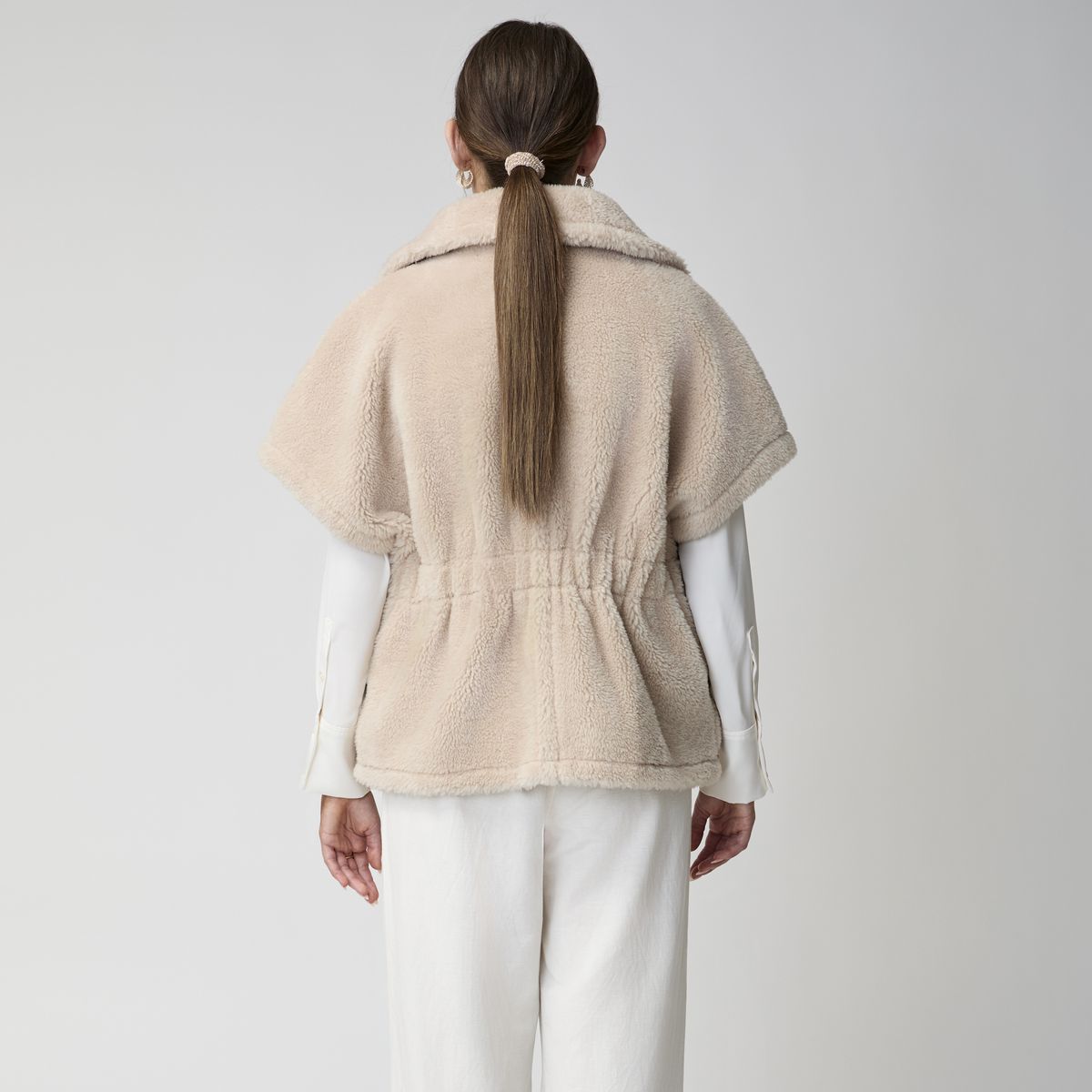 Elvira Poncho | Lammwolle Ponchos | Sheepskinhouse.ch