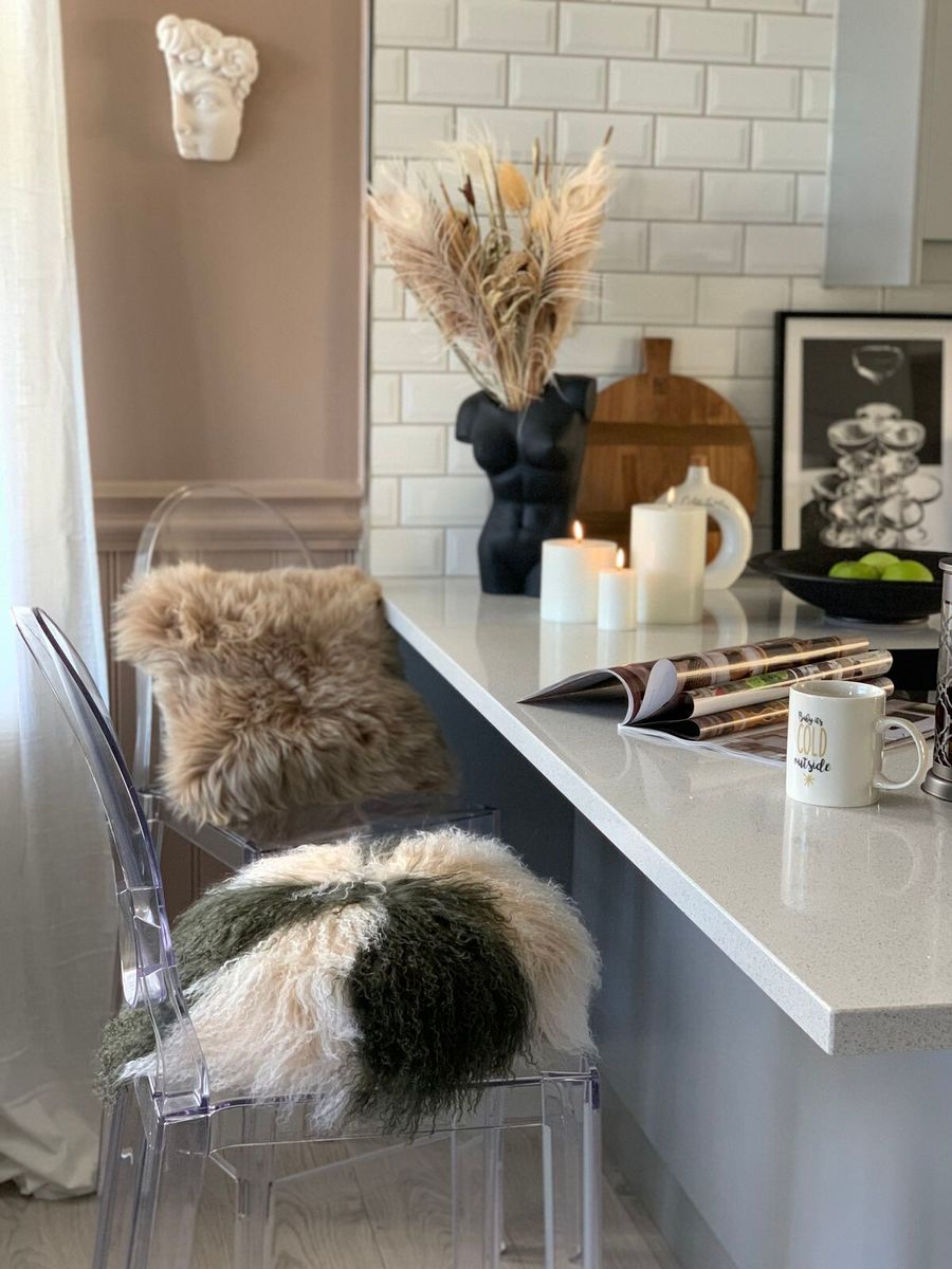 Lammfellkissen | Tibet | D38 cm | D45 cm | D62 cm Arctic Sunrise