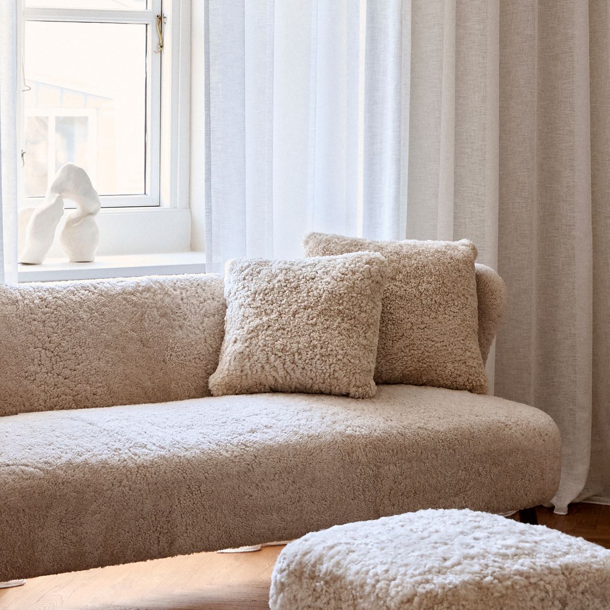 Lammfellkissen | Kurzhaar | Neuseeland | Doppelseitig | 40x40 cm Cappuccino