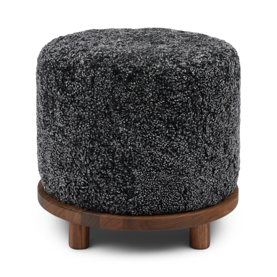 Simon Pouf | Kurzhaar | Neuseeland | D46x52 cm Poufs | Sheepskinhouse.ch