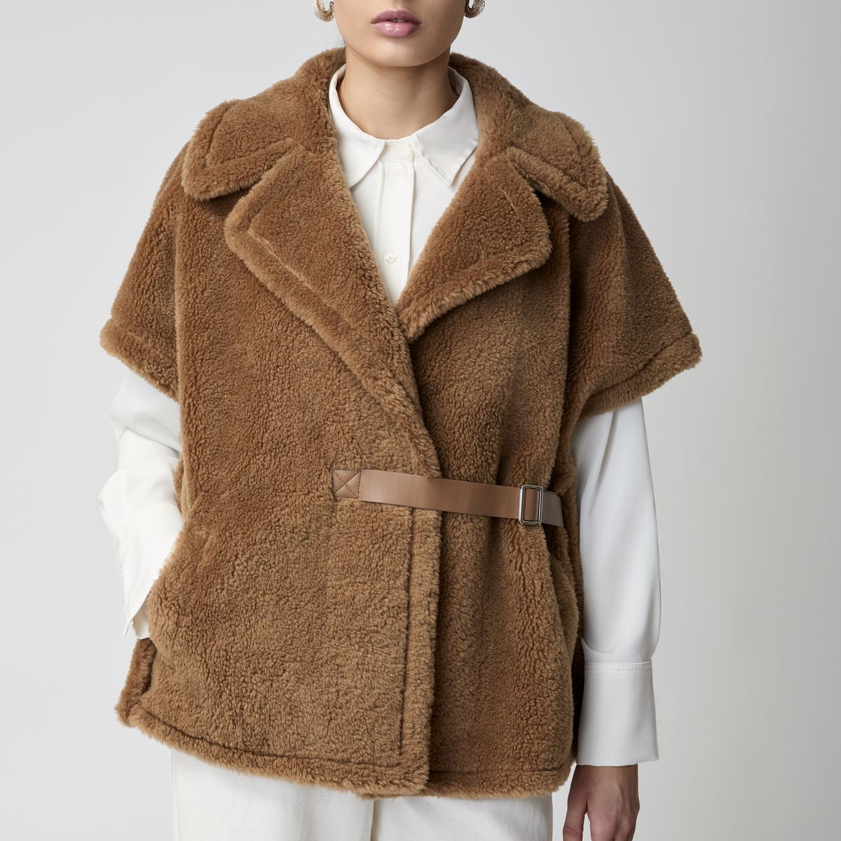 Elvira Poncho | Lammwolle Ponchos | Sheepskinhouse.ch