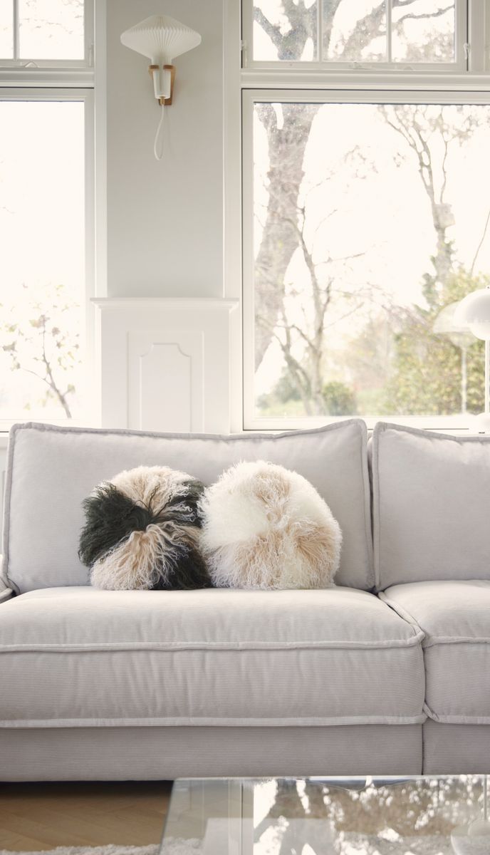 Lammfellkissen | Tibet | D38 cm | D45 cm | D62 cm Arctic Sunrise