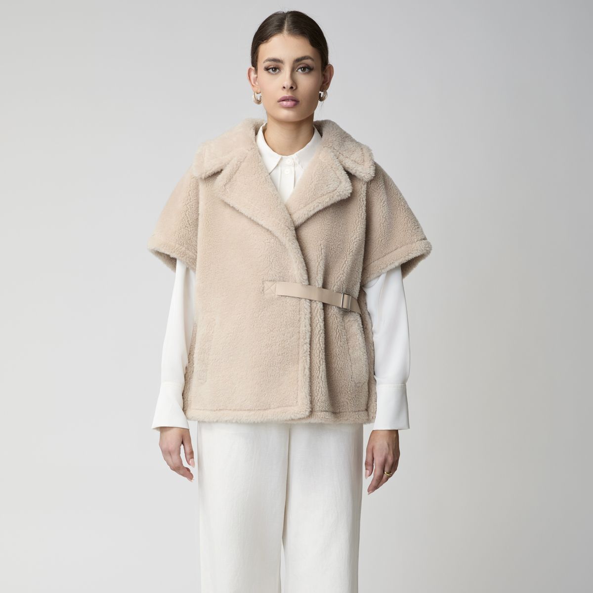 Elvira Poncho | Lammwolle Ponchos | Sheepskinhouse.ch