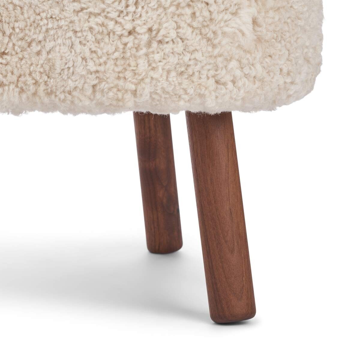 Emily Esszimmerstuhl | Premium Lammfell | Designmöbel Stühle | Sheepskinhouse.ch