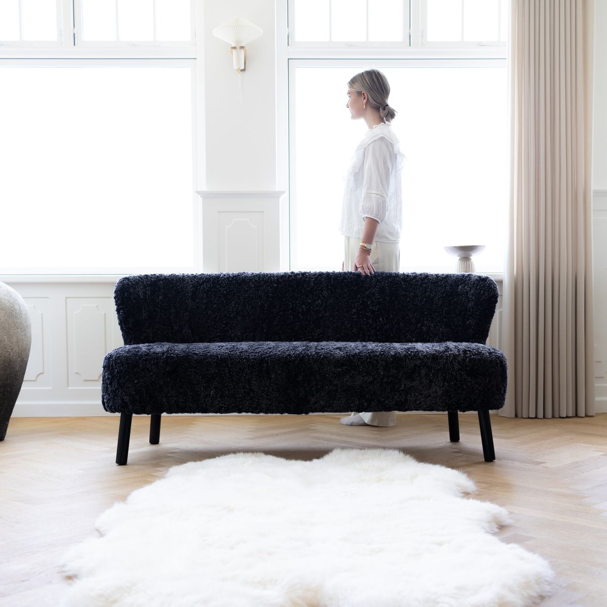 Emanuel Sofa | Zweisitzer | Design Möbel Anthrazit