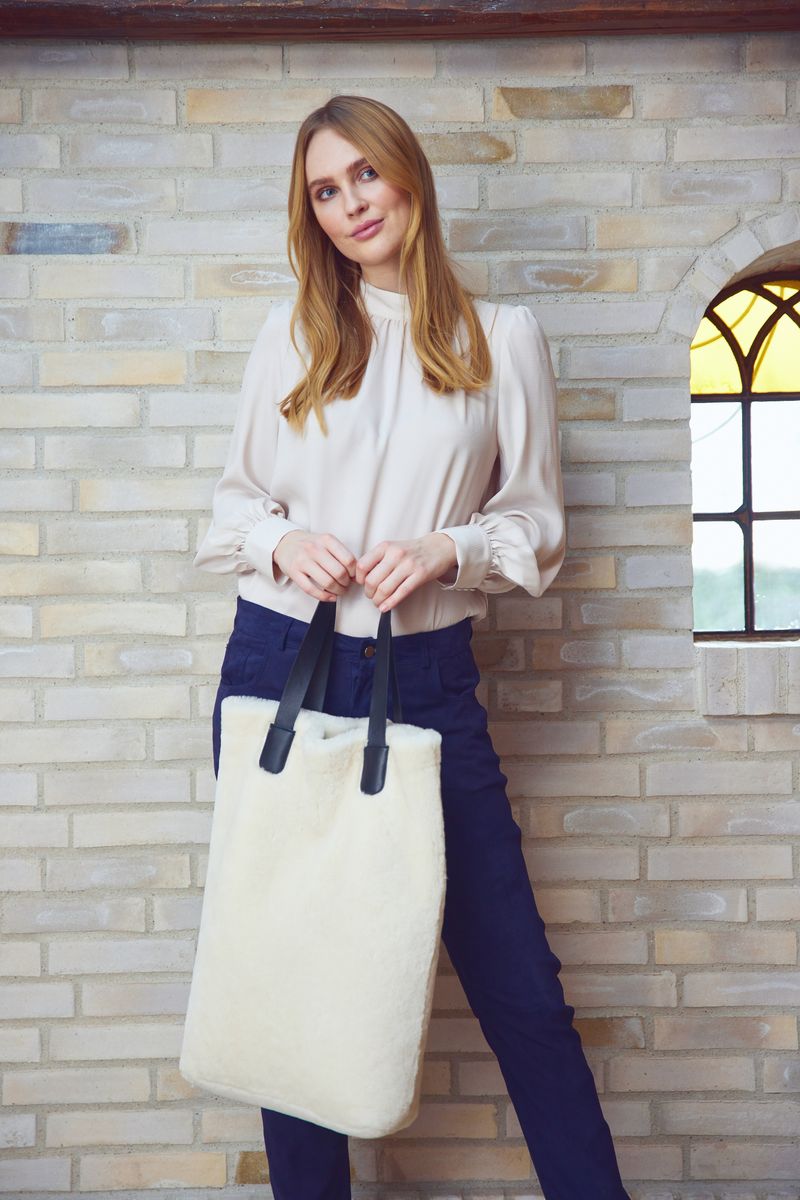 Leonora Shopper | Neuseeland | Lammwolle Taschen | Sheepskinhouse.ch