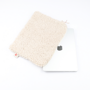 Laptop Sleeve | Kurzhaar | Neuseeland | 36x28 cm Wohnaccessoire | Sheepskinhouse.ch