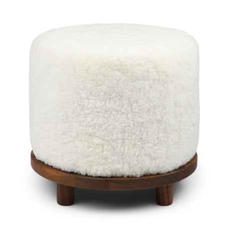 Simon Pouf | Kurzhaar | Neuseeland | D46x52 cm Poufs | Sheepskinhouse.ch