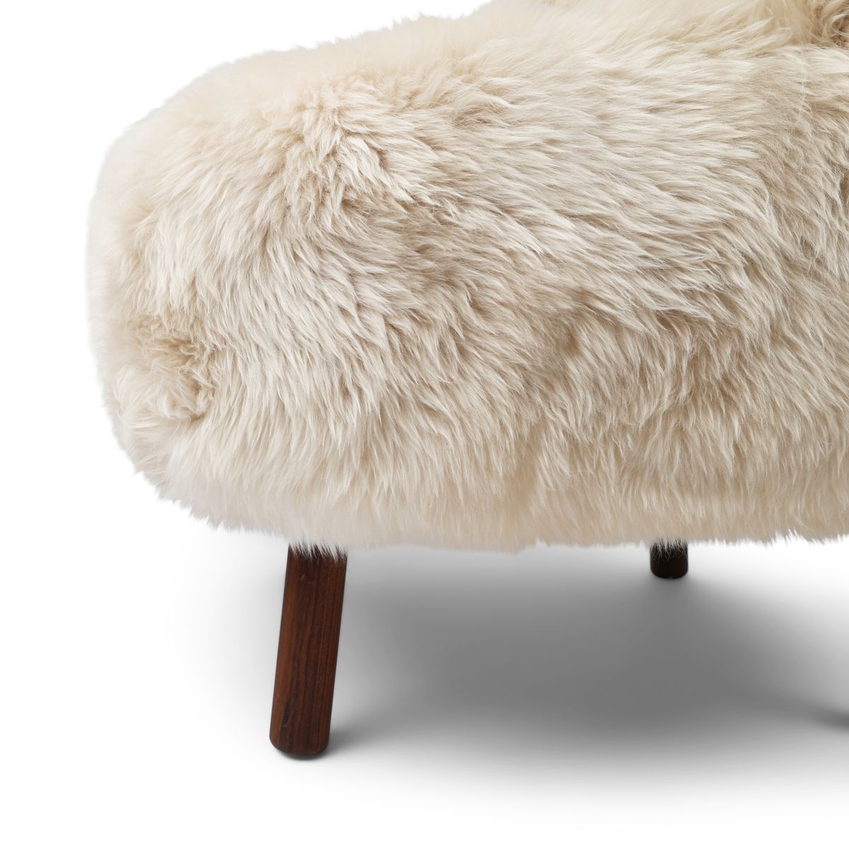 Ethan Loungestuhl | Langhaar | Neuseeland Stühle | Sheepskinhouse.ch