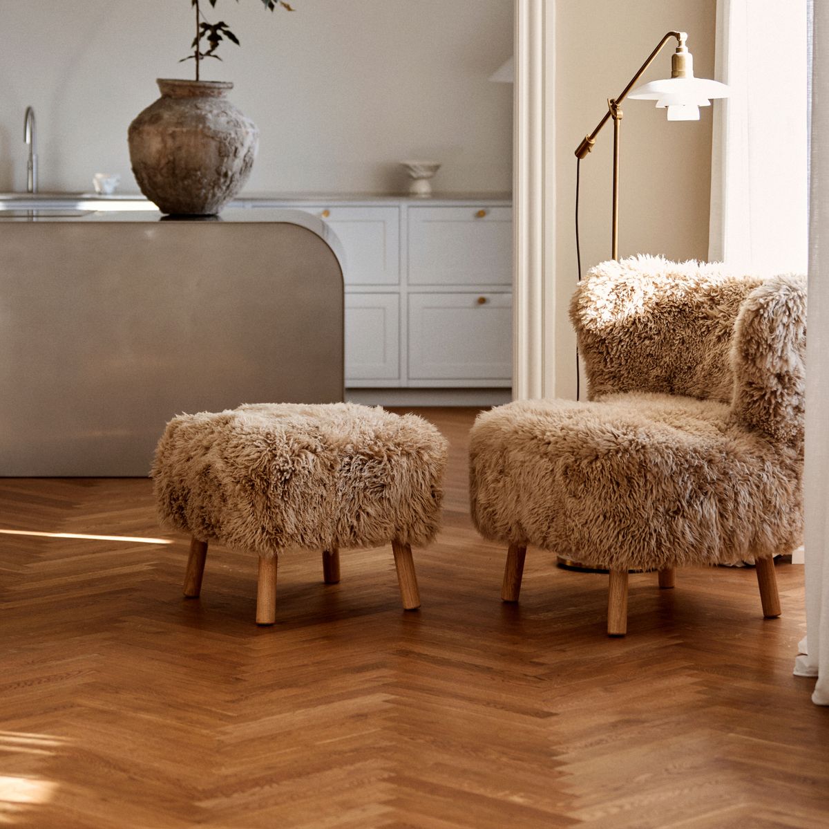Lammfell Hocker Emil | Premium | Langhaar Honig