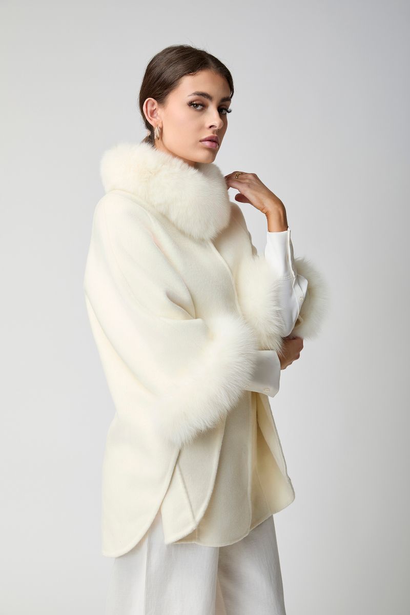 Lorraine Poncho | Wolle, Fuchs Beige