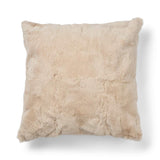 Fellkissen | Kaninchen und Kaschmir | 60x60 cm Beige