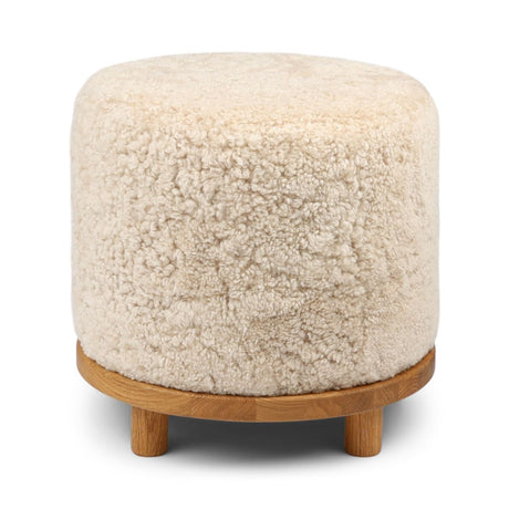Simon Pouf | Kurzhaar | Neuseeland | D46x52 cm Poufs | Sheepskinhouse.ch