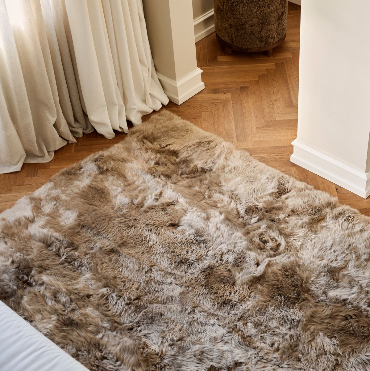 Lammfell Designerteppich Premium | Langhaar | Neuseeland Schwarz