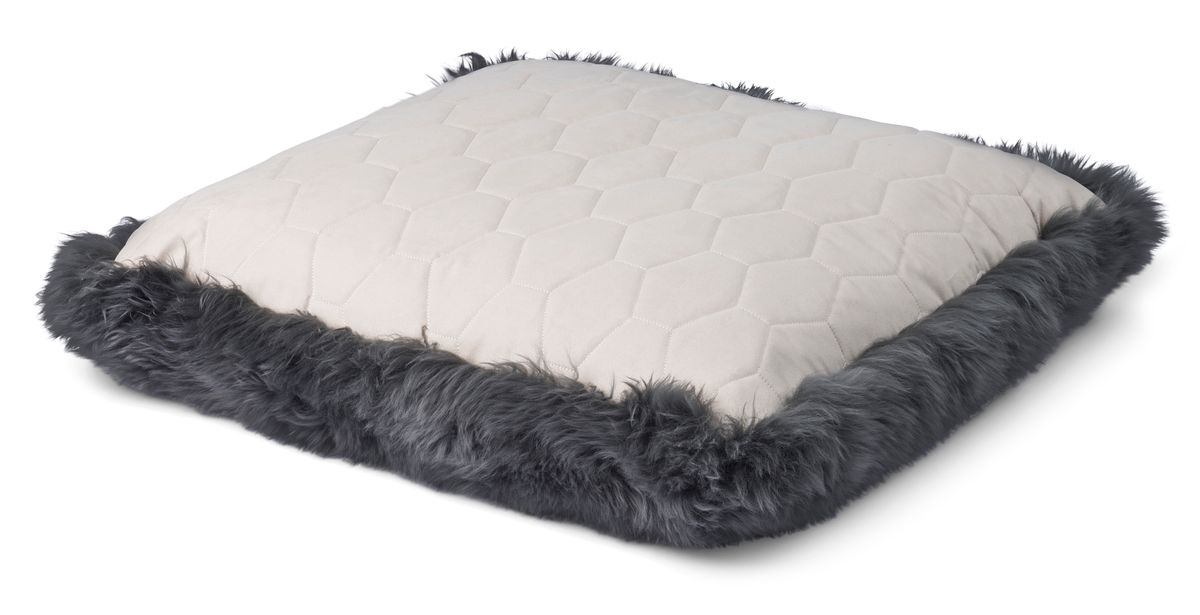 Lammfell Sitzsack | Langhaar | Neuseeland | Einseitig | 90x90 cm Fellkissen | Sheepskinhouse.ch