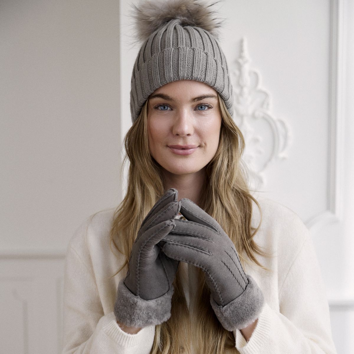 Lammfell Handschuhe Premium | Neuseeland | Fingerhandschuhe für Damen Schwarz