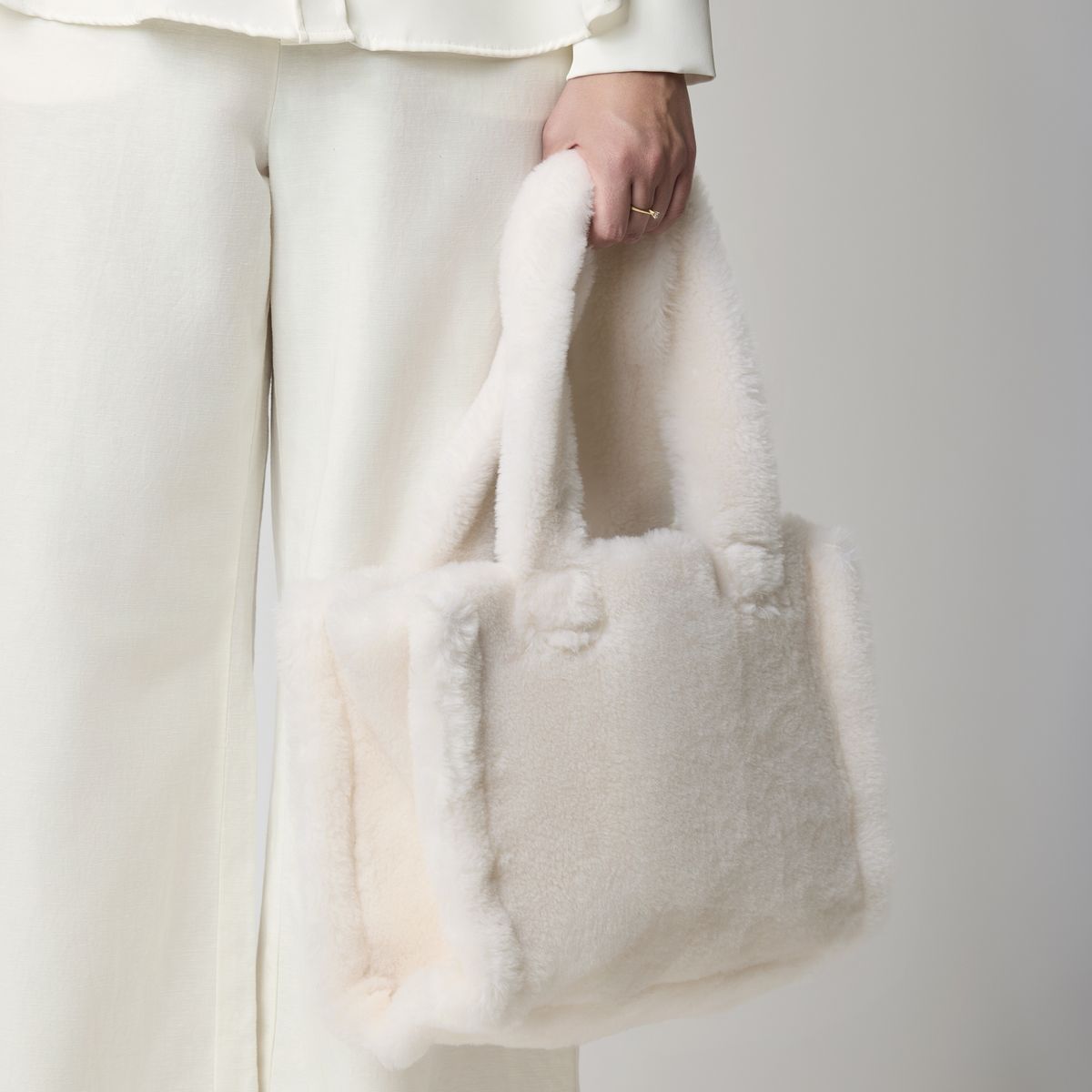 Mini Glory Shopper | Neuseeland | Lammwolle Lederbraun