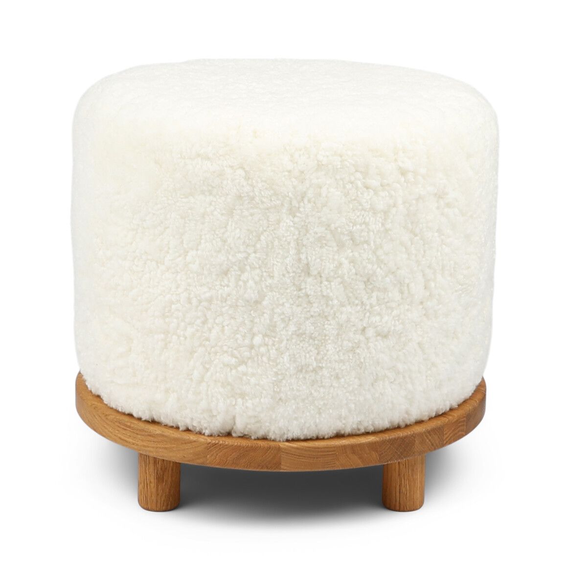 Simon Pouf | Kurzhaar | Neuseeland | D46x52 cm Poufs | Sheepskinhouse.ch