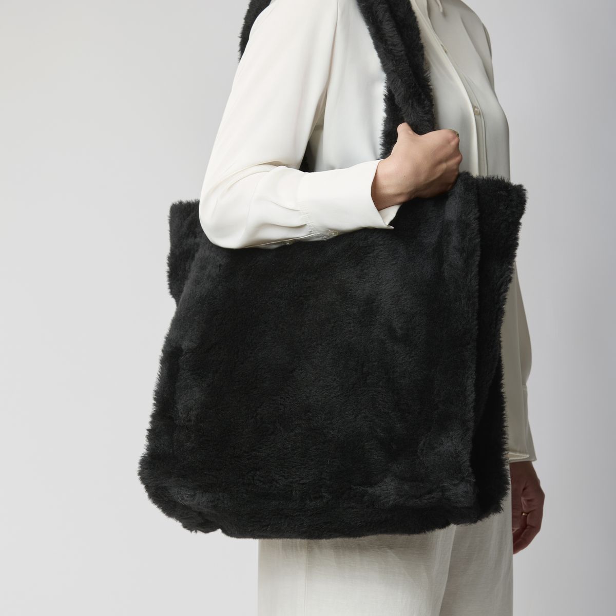 Maxi Glory Shopper | Neuseeland | Lammwolle Beige
