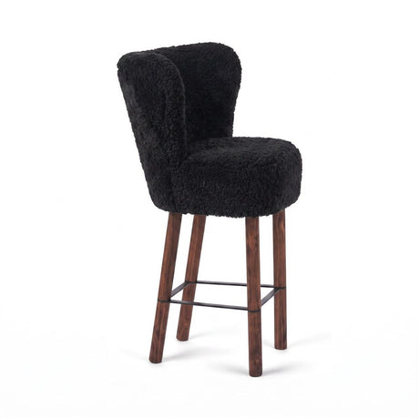 Emilia Barhocker | Lammfell Premium Schwarz