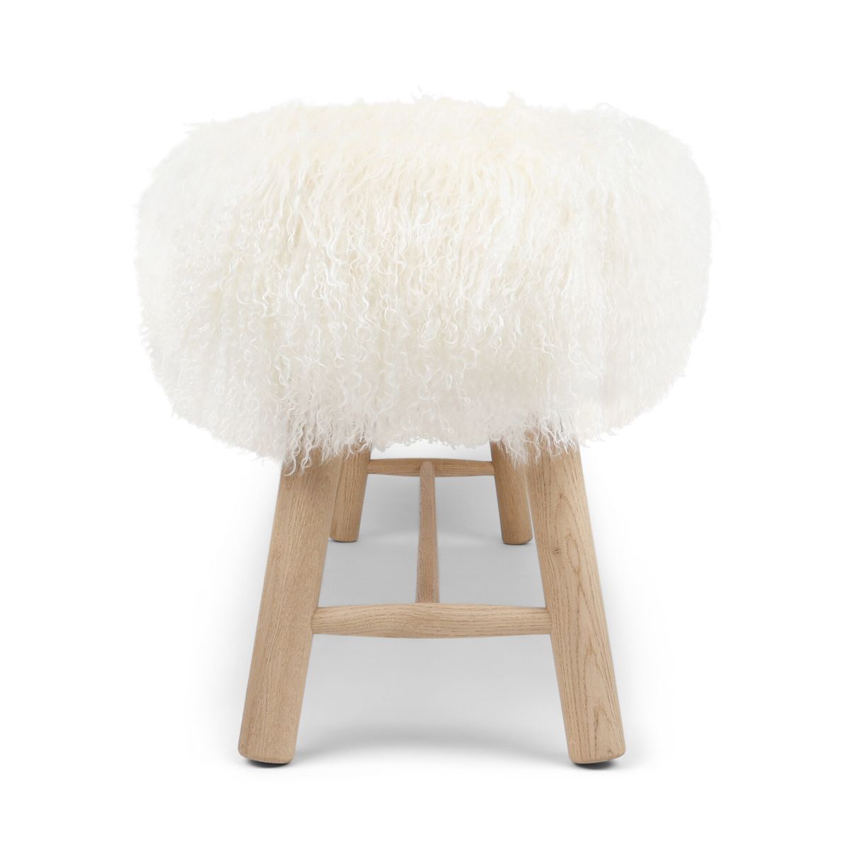 Holzbank mit Lammfell | Tibet | Eichenbeine | 140x35x45 cm Bänke | Sheepskinhouse.ch