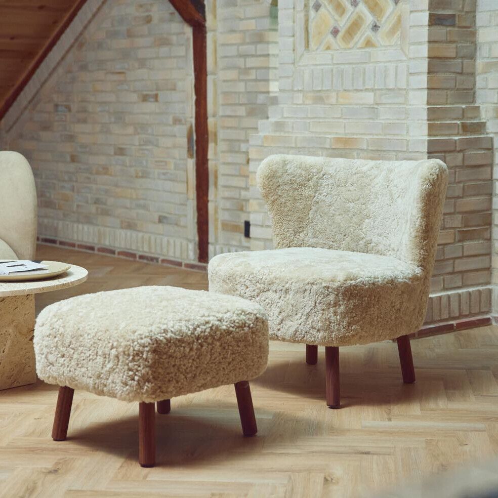 Lammfell Hocker Emil | Premium | Kurzhaar Anthrazit