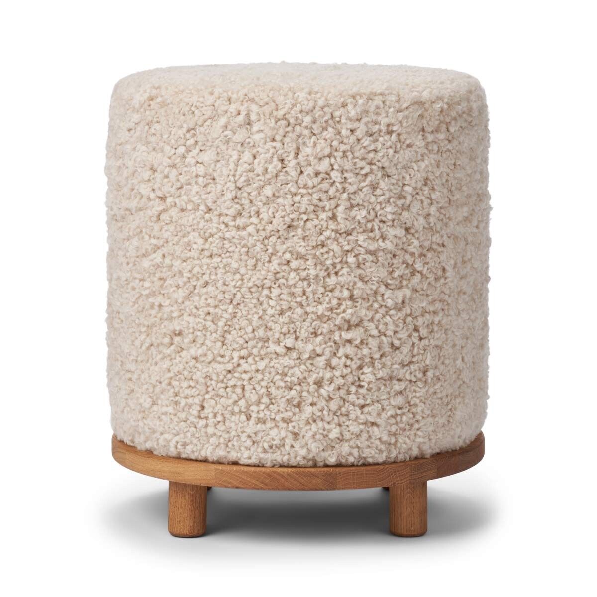 Simon Pouf | Kurzhaar | Neuseeland | D46x52 cm Poufs | Sheepskinhouse.ch