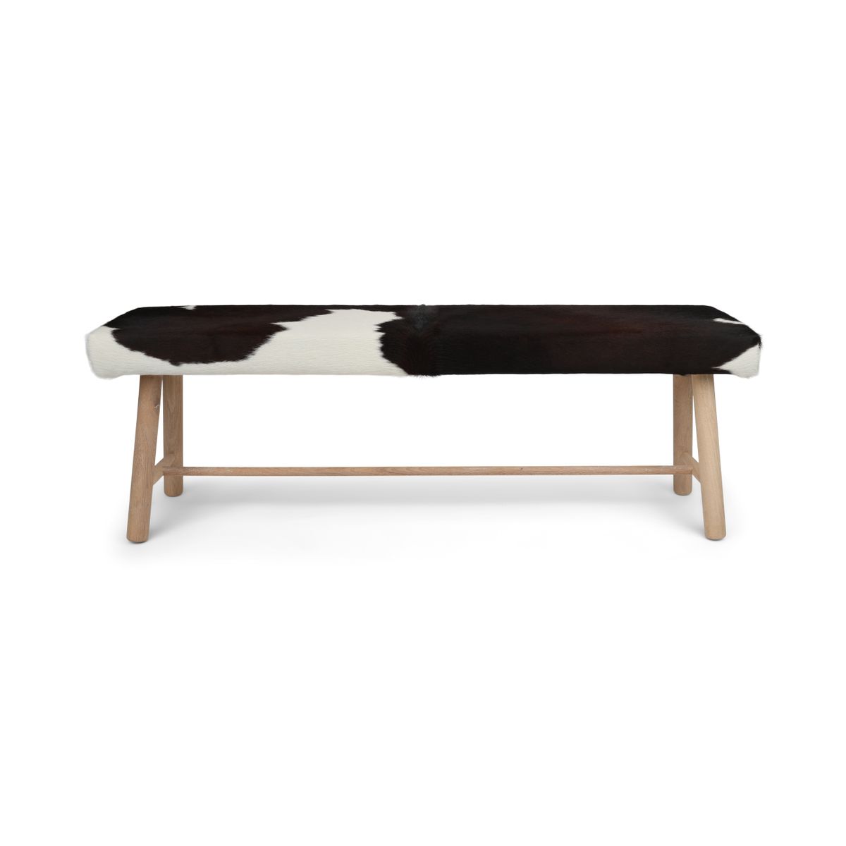 Holzbank mit Kuhfell | Eichenbeine | 140x35x45 cm Bänke | Sheepskinhouse.ch