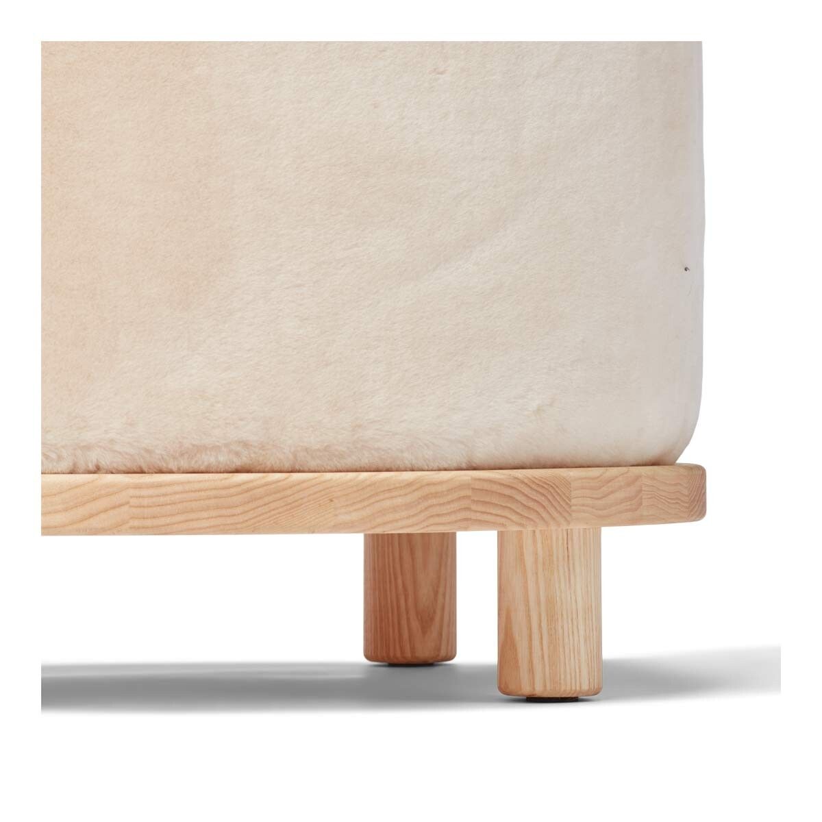 Simon Pouf | Neuseeland | Mokassin | D46x52 cm Poufs | Sheepskinhouse.ch