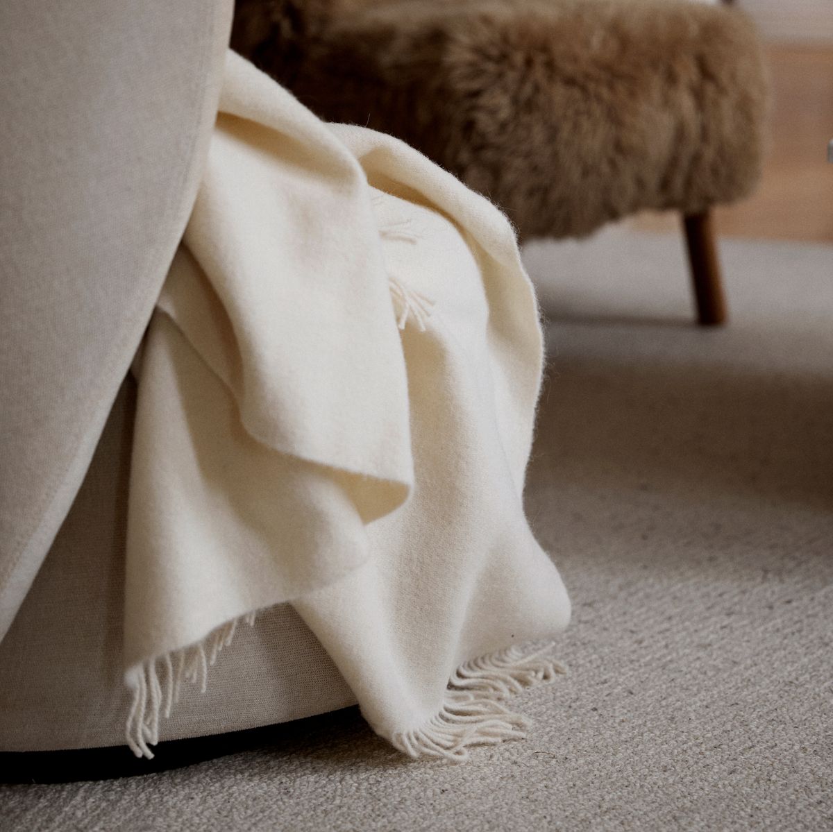 Julia Decke | 50% Baby Alpaka & 50% Wolle | 140x240 cm Dunkelbraun