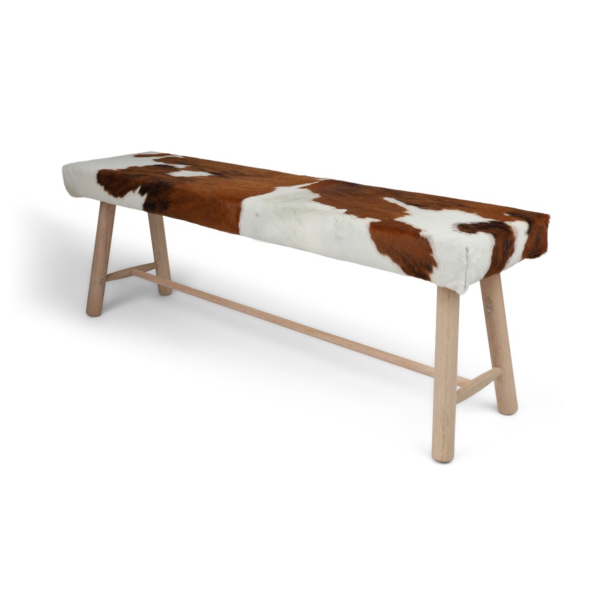Holzbank mit Kuhfell | Eichenbeine | 140x35x45 cm Bänke | Sheepskinhouse.ch