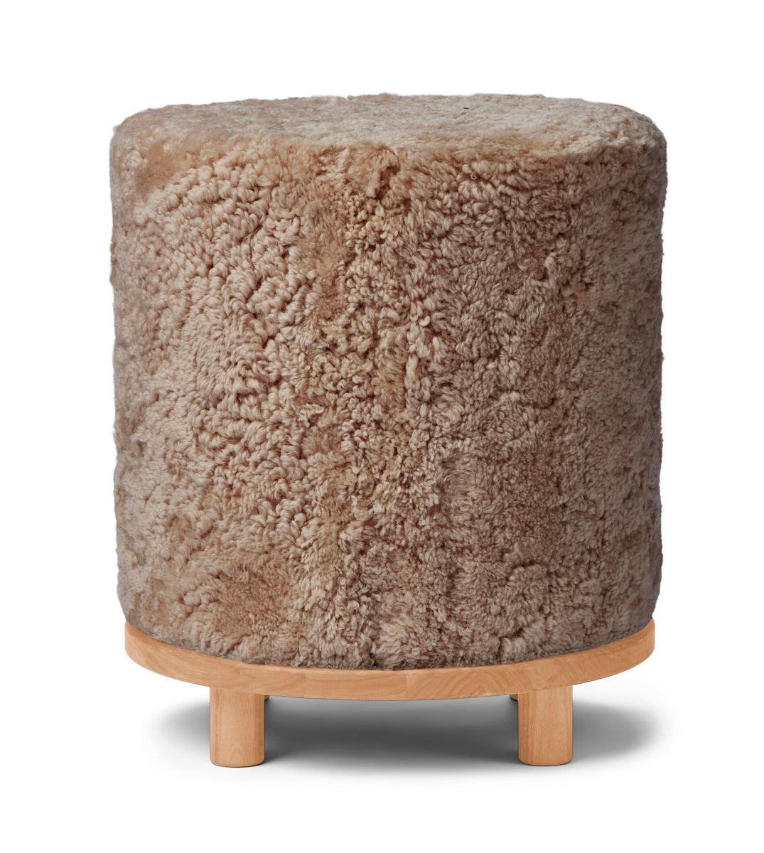 Simon Pouf | Kurzhaar | Neuseeland | D46x52 cm Poufs | Sheepskinhouse.ch