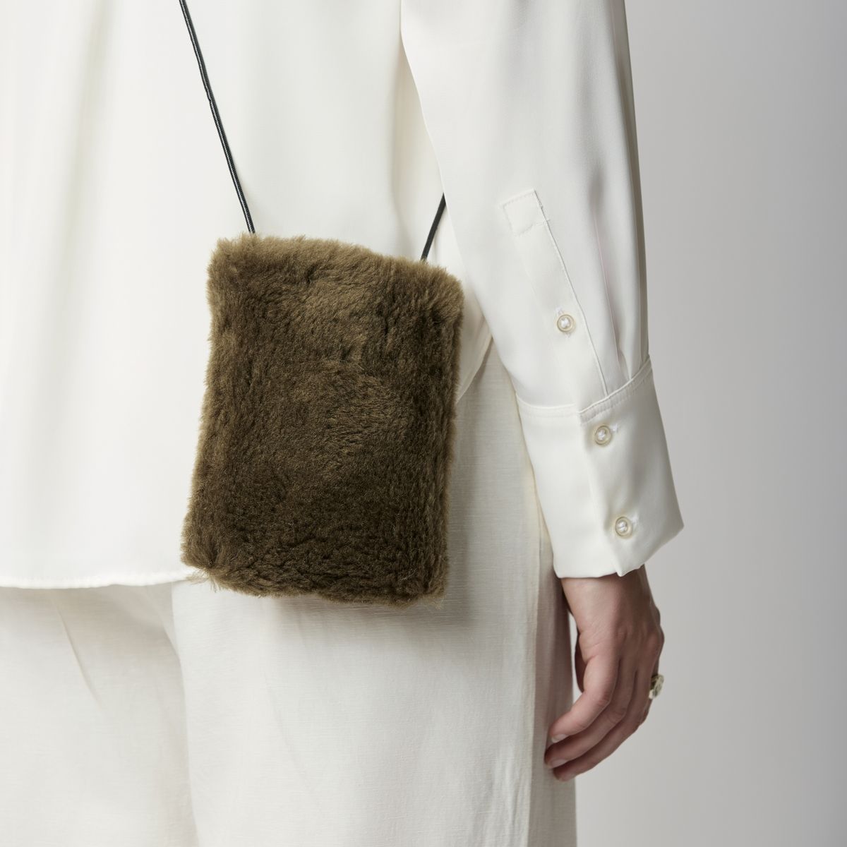 Gwen | Neuseeland | Design Handytasche Beige