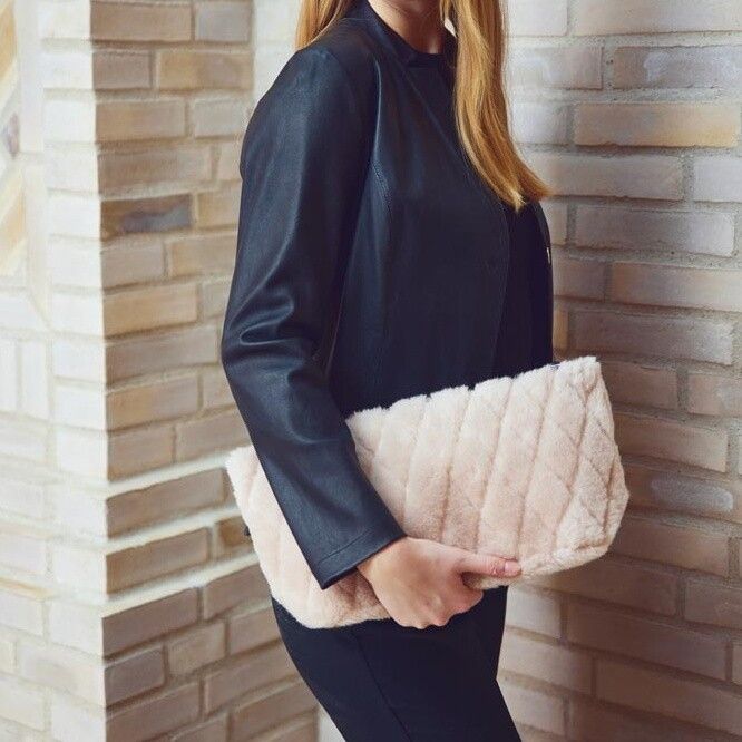 Hannah Clutch | Neuseeland | Lammwolle Taschen | Sheepskinhouse.ch