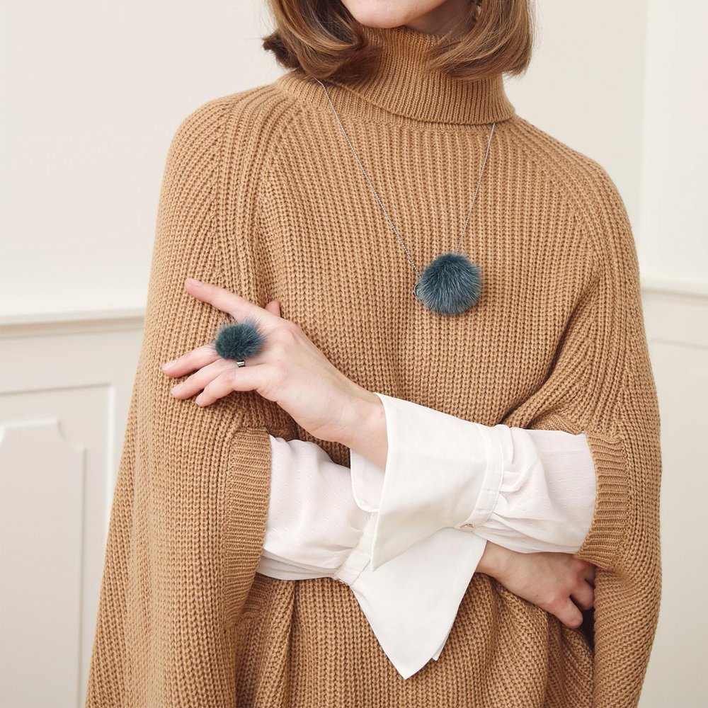 Halskette m. Pompon | Nerz Modeaccessoire | Sheepskinhouse.ch