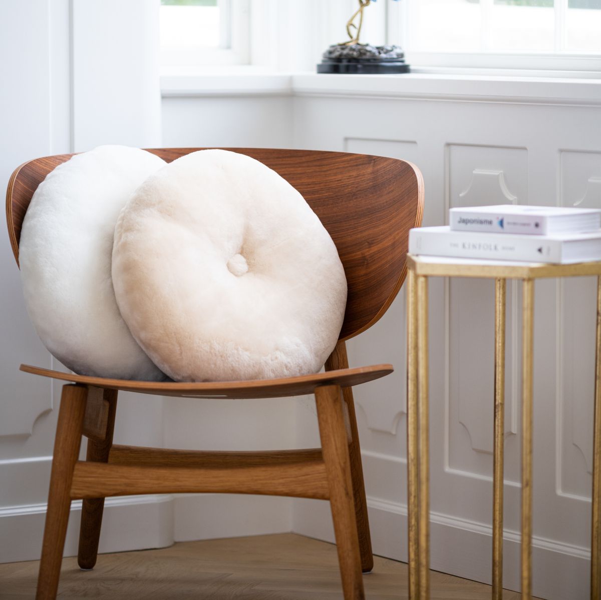 Lammfellkissen | Neuseeland | Mokassin | D45 cm Fellkissen | Sheepskinhouse.ch