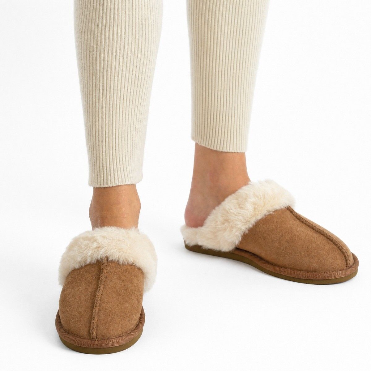 Nordic Curly Slippers | Lammfell Schokolade