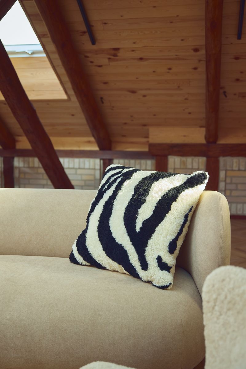 PATTERN COLLECTION | Fellkissen | Kurzhaar | Neuseeland | 60x60 cm Fellkissen | Sheepskinhouse.ch