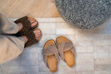 Lilly Kreuz Slippers | Neuseeland | Größe 35-42 Teddybraun