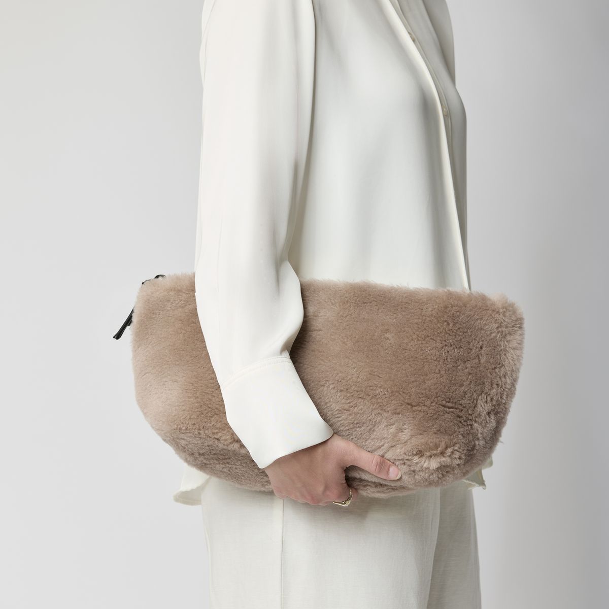Maxi Havanna Clutch | Neuseeland | Lammwolle Taschen | Sheepskinhouse.ch