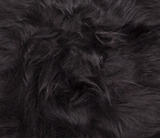 Holzbank mit Lammfell | Island | Eichenbeine | 140x35x45 cm Schwarz