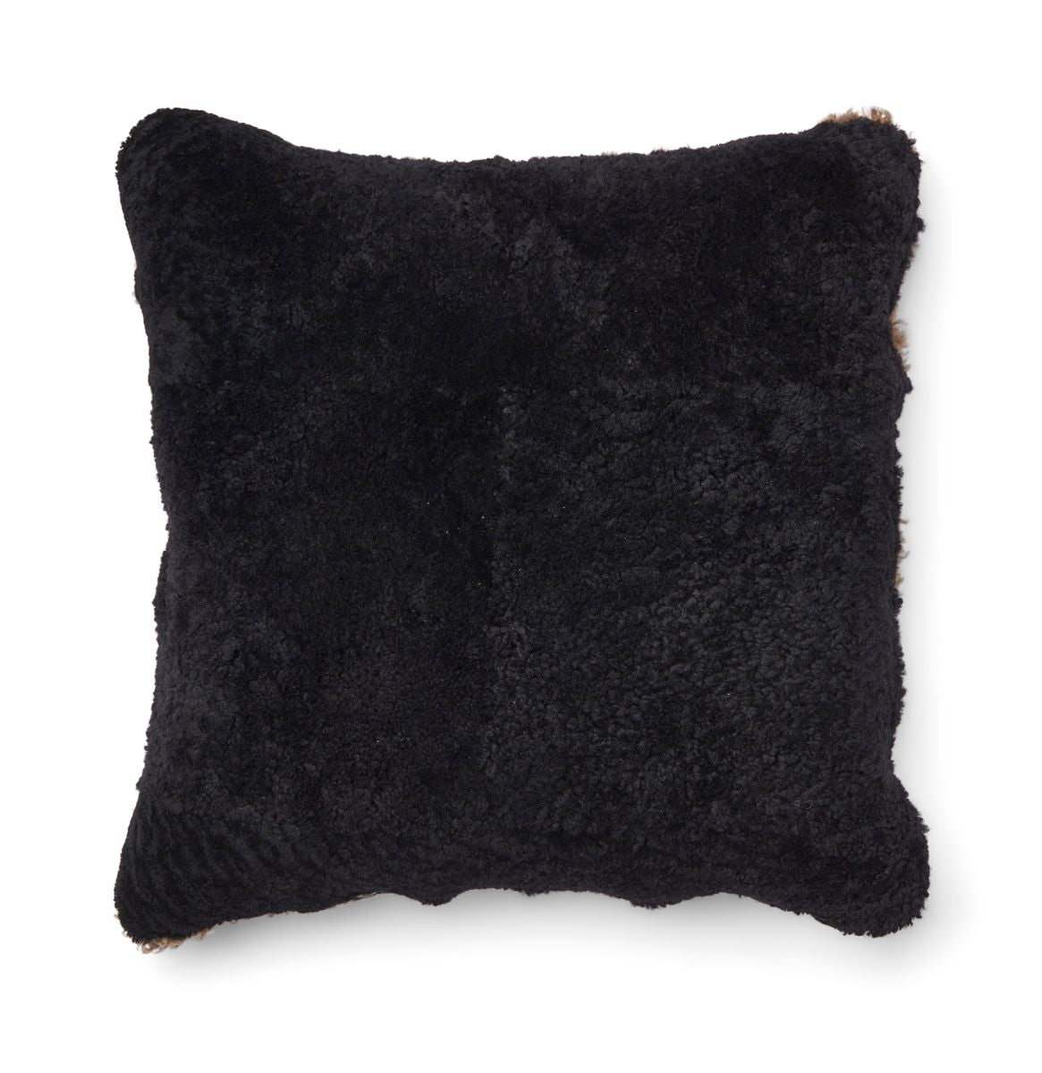 PATTERN COLLECTION | Fellkissen | Kurzhaar | Neuseeland | 60x60 cm Fellkissen | Sheepskinhouse.ch