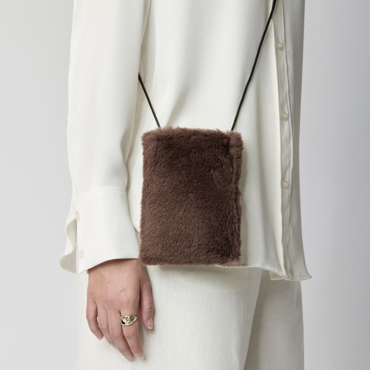 Gwen | Neuseeland | Design Handytasche Beige