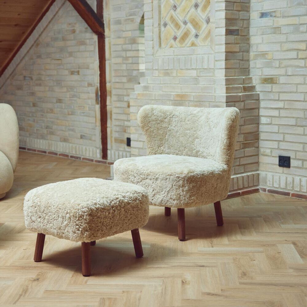 Lammfell Hocker Emily | Kurzhaar | Neuseeland Anthrazit